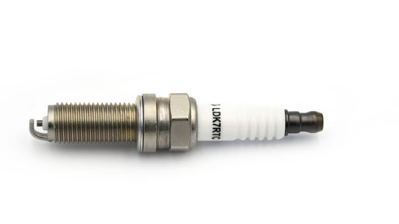 自動車点火のNGK ILKAR7B11/SILZKAR7B/ILKのための元のイリジウム プラチナ点火プラグのトーチLD7RTIP