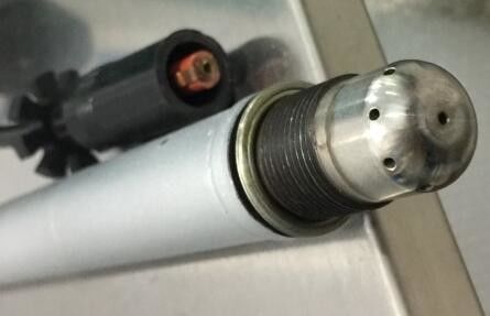 Prechamberの発電機の点火プラグTAKUMIのタイプS-R6A13 deutz 1228-2839 TCG 2032年を取り替えるため