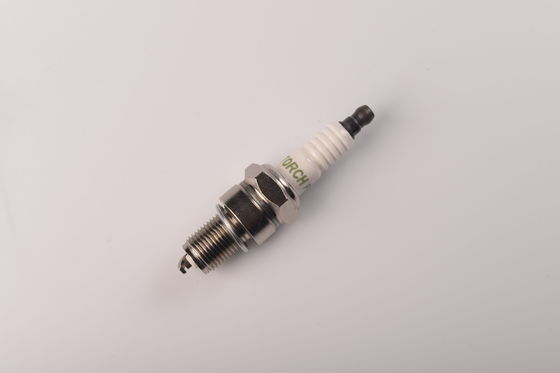 点火装置は自身の工場日本モーター点火プラグDK6RTC NGK DCPR6Eに火をつける