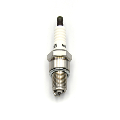 銅の中心の点火プラグNGK BP7HS DENSO W22ESRU