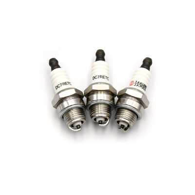 点火車はチャンピオンNGKのトーチOEM DK7RTCのためのDC7RETC 131-087の点火プラグを分ける